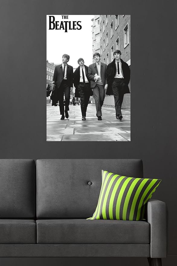 Trends International The Beatles - In London Wall Poster, 22.375" x 34", Poster & Mount Bundle