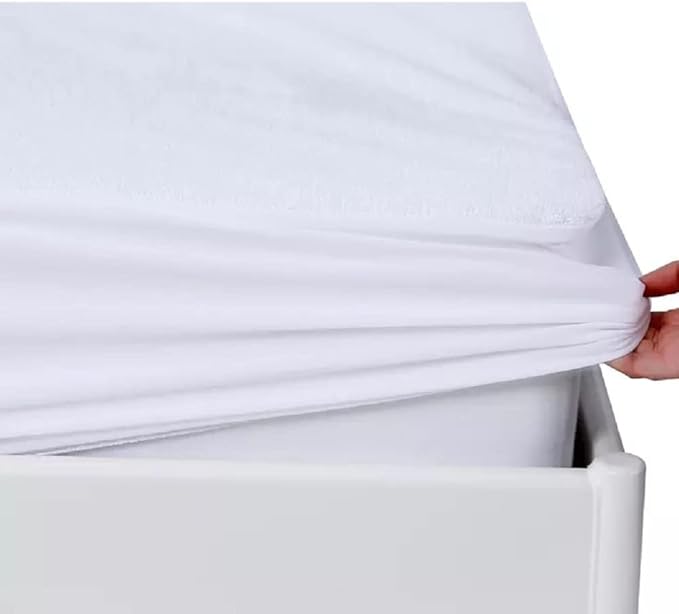 Vinyl Plastic Mattress Protector Fitted Sheet Style Waterproof Mattress Cover Breathable - Bed Wetting and Spill Protection for Mattress Fits a Mattress Up to 11.5" Deep (Twin 76" x 39" x 11.5" Deep)