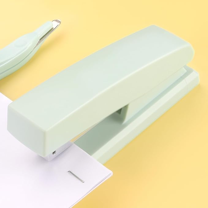 ZZTX Stapler Set with Staple Remover and Staples, Durable Desktop Stationery for Home, Office and Study, Green