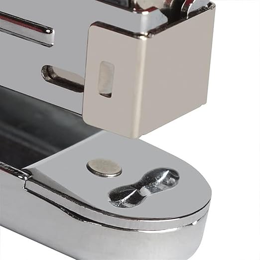 Arrow P21 Lightweight Handheld Plier Stapler for Crafts, Office, Paper and Cardboard, Includes 200 1/4-Inch JT21 Staples