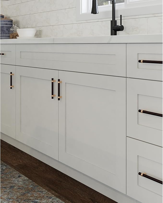 Brookings Shaker Fully Assembled Wall Kitchen Cabinet W3636, 36 W x 12 D x 36 H, Painted White, Solid Wood, Design House, 569137