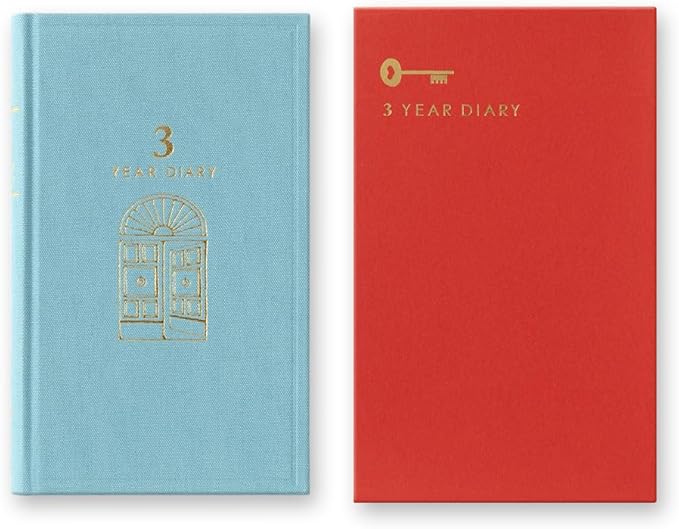 Phil design Three Years Diary/Design Phil Green Diary 3 Years Continuous Use Door Light Blue 12,394,006