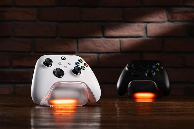 8BitDo Charging Dock for Xbox Wireless Controllers, Xbox Charging Station with Magnetic Secure Charging for Xbox Series X|S and Xbox One Controller - Officially Licensed (White)