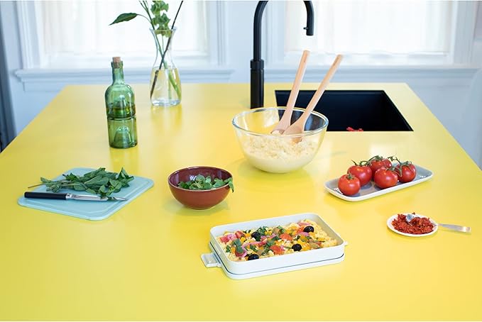 Brabantia Make & Take Flat Lunch Box (Light Gray) Convenient Size for Bags, BPA-Free, Airtight Snap Locks, Microwave & Freezer Safe, Travel Meal Prep Container