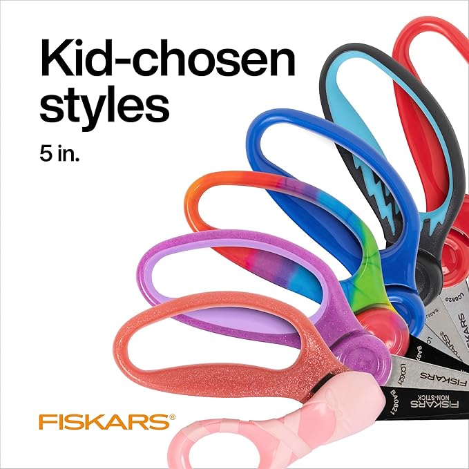 FISKARS Magic Morph Kids Scissors - Image Moves when Tilted - Pointed-tip for Ages 4+ - Fun Puppy Design - Back to School Supplies