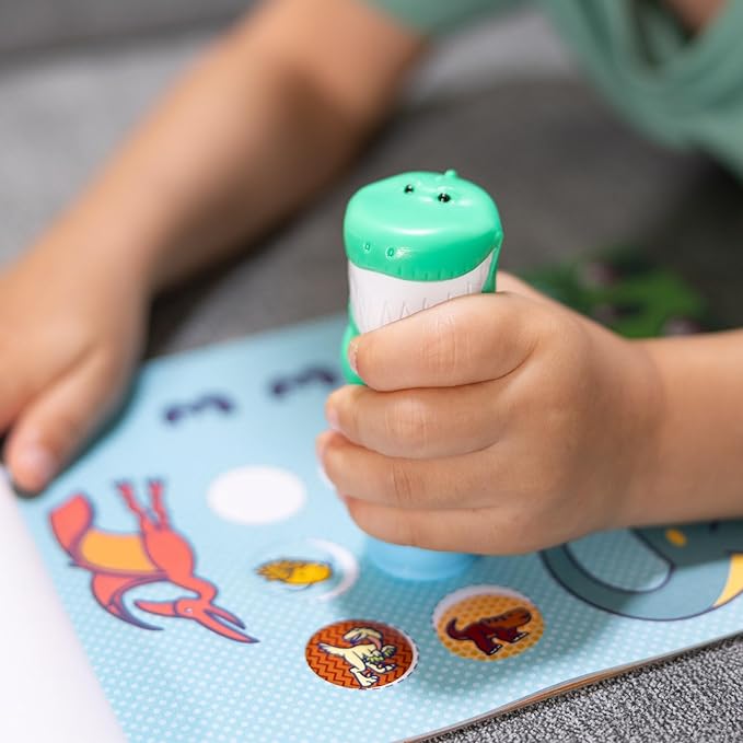 Melissa & Doug Sticker Wow!™ 24-Page Activity Pad and Sticker Stamper, 300 Stickers, Arts and Crafts Fidget Toy Collectible Character – Dinosaur Creative Play Travel Toy for Girls and Boys 3+,