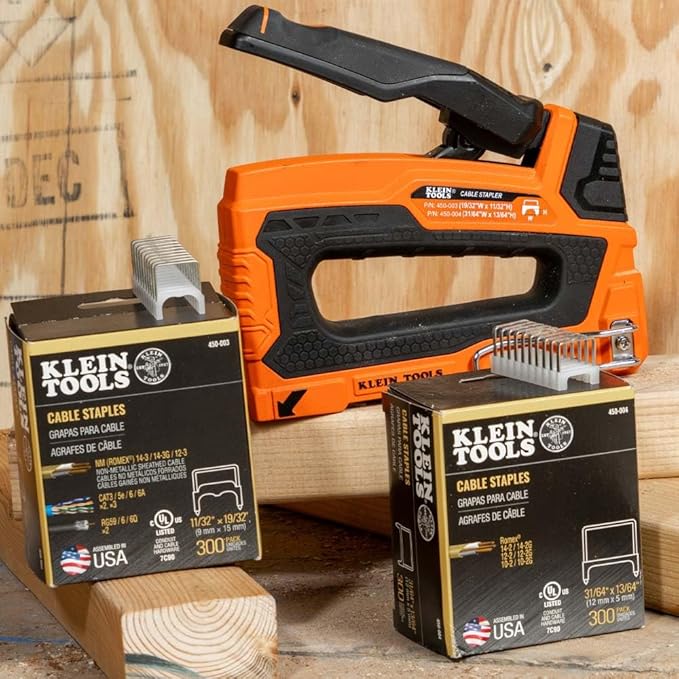 Klein Tools 45001 Heavy Duty Staple Gun, Loose Cable Stapler for Voice and Data Cable, Fits 13/64-Inch to 19/32-Inch Insulated Staples