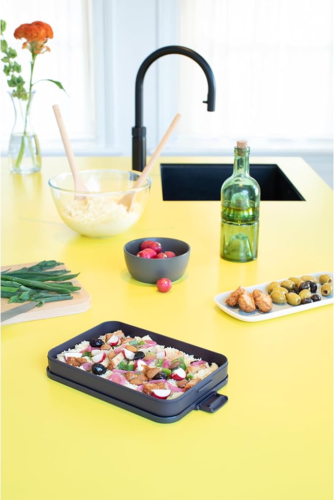 Brabantia Make & Take Flat Lunch Box (Dark Gray) Convenient Size for Bags, BPA-Free, Airtight Snap Locks, Microwave & Freezer Safe, Travel Meal Prep Container