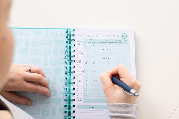 Pearhead Baby’s Daily Log Book, 50 Easy to Fill Pages to Track and Monitor Your Baby’s Schedule, Baby Care Planner for Newborns, Nursing, Sleep, Feeding, Diapers, Pumping, Gift for New Moms