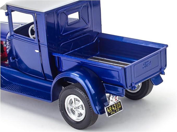 Revell 14565 1929 Ford Model A Hot Rod Pickup with California Street Chopper 1:25 Scale 205-Piece Skill Level 5 Model Building Kit
