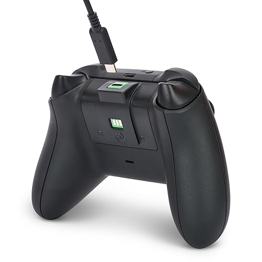 PowerA Play & Charge Kit for Xbox Series X|S and Xbox One - Green