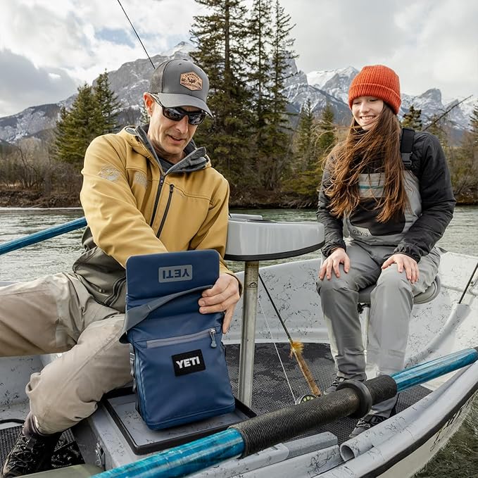 YETI Daytrip 6L Insulated Soft Cooler Lunch Bag, Venom