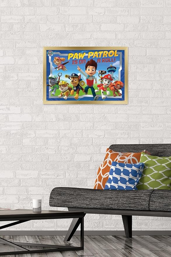Nickelodeon Paw Patrol - Crew Wall Poster, 22.4L" x 14.7W", Gold Framed Version