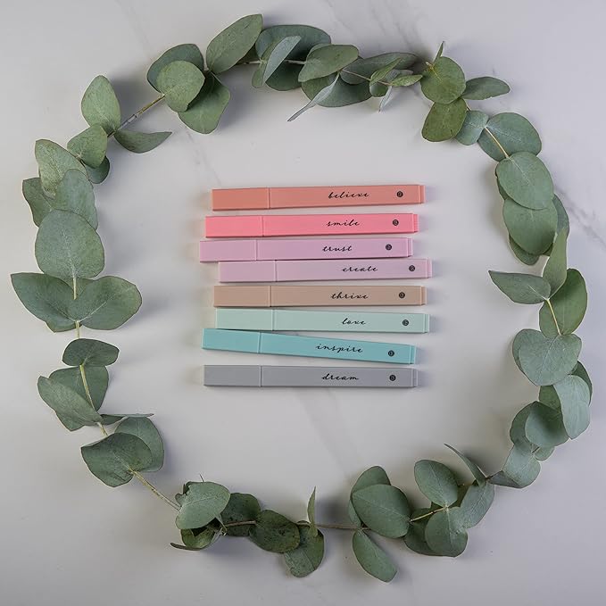 DIVERSEBEE Bible Highlighters with Soft Chisel Tip, 8 Pack Assorted Colors Pens No Bleed, Quick Dry, Cute Aesthetic Markers, Bible Study Journaling Supplies and Accessories (Boho)