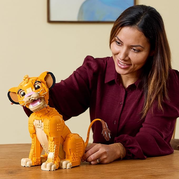 Lego Disney Simba, The Boy Lion King, Collectable Building Toy with Creative Animal Figure, Relaxing Activity for Adults, Gift Idea for Women 43247