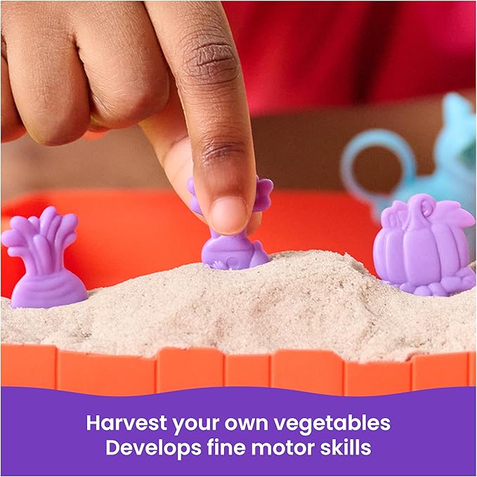 Kinetic Sand, Sandy Farm Set, Creative Easter Gifts, Includes 12oz Moldable Play Sand, 6 Tools & Molds, Storage Case, Toddler Toys for Ages 3 and up