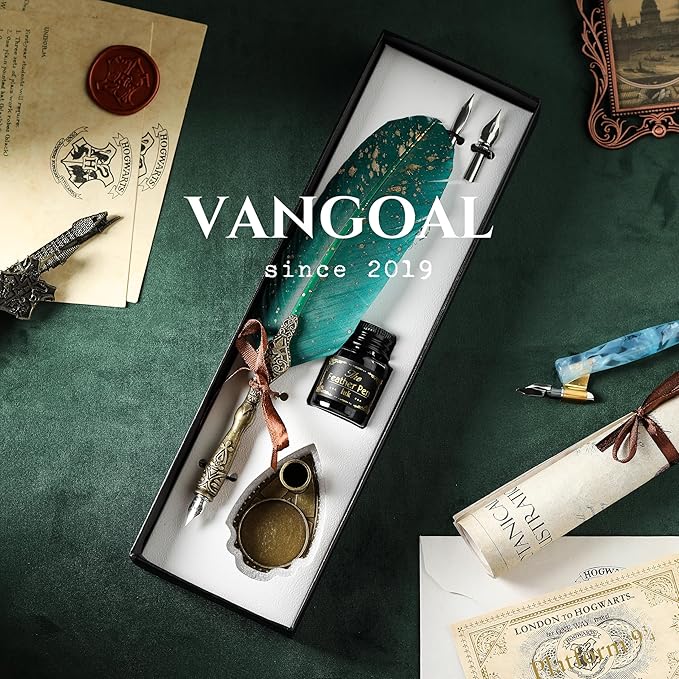 VANGOAL Vintage Green Feather Pen and Ink Set, Classic Series Goose Quill Pen with Carving Pen Stand, Calligraphy Pen Nibs, Black Dip Pen Ink, Antique Writing Gift for Writer