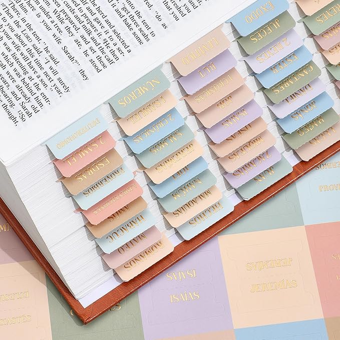 Spanish Bible Tabs, Multicolor 66 Gold Foil Lettering Chapter Labels + 39 Blank Tabs for DIY, Includes Alignment Ruler, Bible Index Stickers in Spanish, Bible Journaling Supplies for Women Study